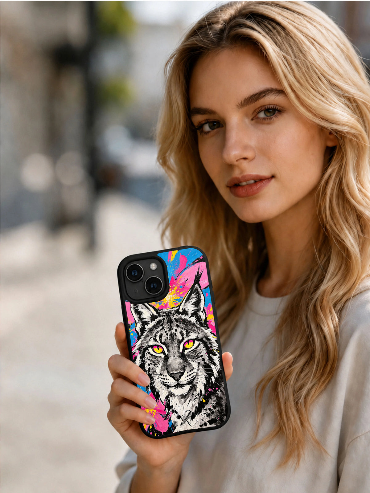 Product or handheld view of the Floral Lynx Burst case