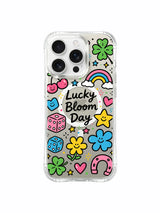 Coquette Lucky Clover görseli içeren iPhone 16 Pro Max kılıfı