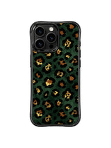 Earth Scholarly Fire pattern içeren iPhone 14 Pro kılıfı