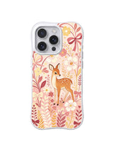 Ribbon Blossom Deer / Golden Petal Deer: Krem papatya benzeri çiçekler ve pembe-sarı yapraklarla çerçevelenmiş iri kulaklı yakın benekli yavru geyik.