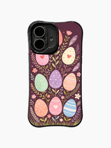 The Soft Meadow Festival / Spring Egg Garden Rise: Krem ve pembe kalp motifleriyle mavi çizgili yumurta dahil uzun dallarda iri yumurtalar.